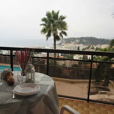 Appartement Petit Carnot Nice